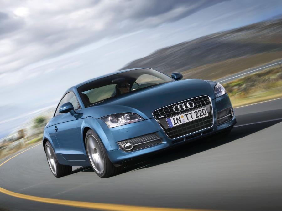  Audi TT Coupe (8J) 2006 года  (WW) (фото 10 из 12)